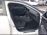 Nissan Sentra Sr Xtronic Cvt 3N1AB8DV6RY240551 fotografie