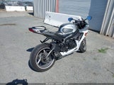 SUZUKI GSX-R600 JS1GN7FA9J2100543 снимка