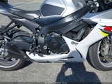 SUZUKI GSX-R600 JS1GN7FA9J2100543 снимка