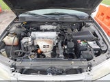 TOYOTA CAMRY LE 4T1BG22K0XU455556 photo