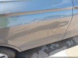 VOLKSWAGEN TIGUAN 2.0T S 3VV1B7AX1KM085354 снимка