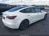 TESLA MODEL 3 REAR-WHEEL DRIVE 5YJ3E1EA2NF332648 снимка