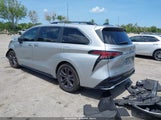 TOYOTA SIENNA XSE 5TDXRKEC8PS154367 снимка