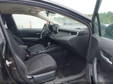 TOYOTA COROLLA LE 5YFEPRAE6LP018786 снимка