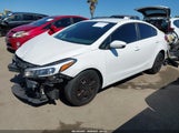KIA FORTE LX 3KPFL4A77HE158150 снимка