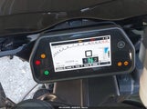 YAMAHA YZFR1 JYARN66E7LA000635 снимка