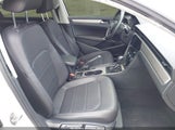 VOLKSWAGEN PASSAT 2.0T SE 1VWSA7A37NC005397 снимка