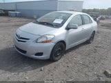 TOYOTA YARIS JTDBT923671088875 снимка