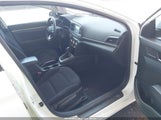 HYUNDAI ELANTRA SE 5NPD74LF2KH440408 снимка