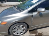 HONDA CIVIC LX 1HGFA16586L083119 снимка