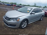VOLKSWAGEN PASSAT 2.5L SE 1VWBP7A3XDC148910 снимка