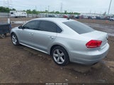 VOLKSWAGEN PASSAT 2.5L SE 1VWBP7A3XDC148910 снимка