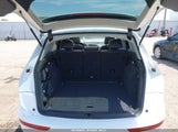 AUDI Q5 2.0T PREMIUM WA1C2AFPXHA001142 снимка