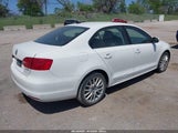 VOLKSWAGEN JETTA 2.5L SE 3VWDZ7AJ2BM365672 photo