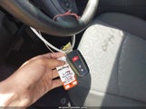 TOYOTA RAV4 XLE 2T3W1RFV7MC131315 снимка