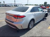 TOYOTA COROLLA XLE 5YFFPRAE8LP102970 снимка