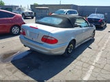 Mercedes-Benz Clk 430 WDBLK70G4YT040698 photo