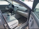 TOYOTA CAMRY LE 4T1BE46K09U908265 снимка