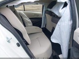 TOYOTA COROLLA LE JTDEPMAE5MJ185326 снимка