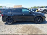 Volkswagen Tiguan 2.0T Se R-Line Black 3VV8B7AX8RM217275 photo