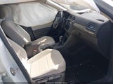 VOLKSWAGEN TIGUAN 2.0T SE/2.0T SEL/2.0T SEL R-LINE/2.0T SEL R-LINE BLACK 3VV2B7AX8KM064490 fotografie