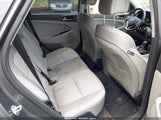 HYUNDAI TUCSON SEL KM8J3CA49JU732826 снимка