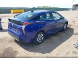 TOYOTA PRIUS FOUR JTDKARFU8J3057907 снимка