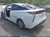 TOYOTA PRIUS THREE JTDKARFU0G3000884 снимка