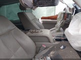 LINCOLN NAVIGATOR L 5LMJJ3J52BEJ00287 снимка