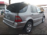 MERCEDES-BENZ ML 350 4MATIC 4JGAB57E05A523559 fotografie
