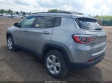 Jeep Compass Latitude 4X4 3C4NJDBB6JT349368 снимка