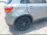 MITSUBISHI OUTLANDER SPORT 2.0 ES/2.0 LE JA4AP3AU7HZ038720 fotografie