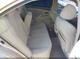 TOYOTA CAMRY LE 4T1BE46K17U006950 снимка