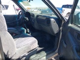 GMC SONOMA SLS 1GTDT19W928157584 снимка