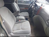 TOYOTA SIENNA XLE 5TDZA22C55S356911 снимка