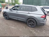 VOLKSWAGEN TIGUAN 2.0T SE R-LINE BLACK 3VV8B7AX4RM136788 photo