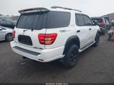 TOYOTA SEQUOIA LIMITED V8 5TDBT48A82S098666 снимка