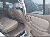 TOYOTA SEQUOIA LIMITED V8 5TDBT48A82S098666 снимка