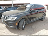 VOLKSWAGEN TIGUAN 2.0T SE/2.0T SE R-LINE BLACK/2.0T SEL 3VV3B7AX7LM039084 снимка