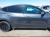 TESLA MODEL Y AWD/LONG RANGE DUAL MOTOR ALL-WHEEL DRIVE 7SAYGDEE6PF691155 снимка