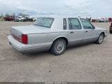 LINCOLN TOWN CAR CARTIER 1LNLM83W3NY670940 photo
