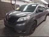 Toyota Sienna L 7 Passenger 5TDZZ3DC5HS825303 снимка