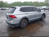 VOLKSWAGEN TIGUAN 2.0T SE/2.0T SE R-LINE BLACK/2.0T SEL 3VV2B7AX3MM013711 снимка