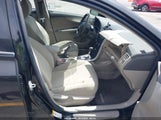 TOYOTA COROLLA LE 1NXBU4EE1AZ322600 снимка