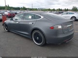 TESLA MODEL S SIGNATURE 5YJSA1CN8CFP02687 fotografie