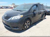 TOYOTA SIENNA LE 8 PASSENGER 5TDKK3DC7FS687525 photo
