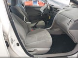 TOYOTA COROLLA LE 2T1BU40E89C129686 снимка