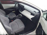 TOYOTA COROLLA SE 5YFS4MCE9NP115592 снимка