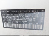 VOLKSWAGEN JETTA 1.4T R-LINE/1.4T S/1.4T SE 3VWC57BU7KM026115 снимка