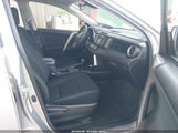 TOYOTA RAV4 LE 2T3BFREV3HW588712 снимка